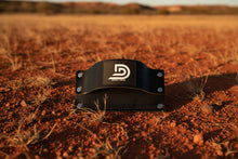 Load image into Gallery viewer, Premium 4mm leather rear harness pick holder for gold prospecting.