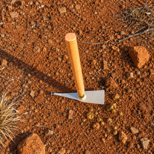 Load image into Gallery viewer, Topend Picks Australian made gold prospecting pick for metal detecting
