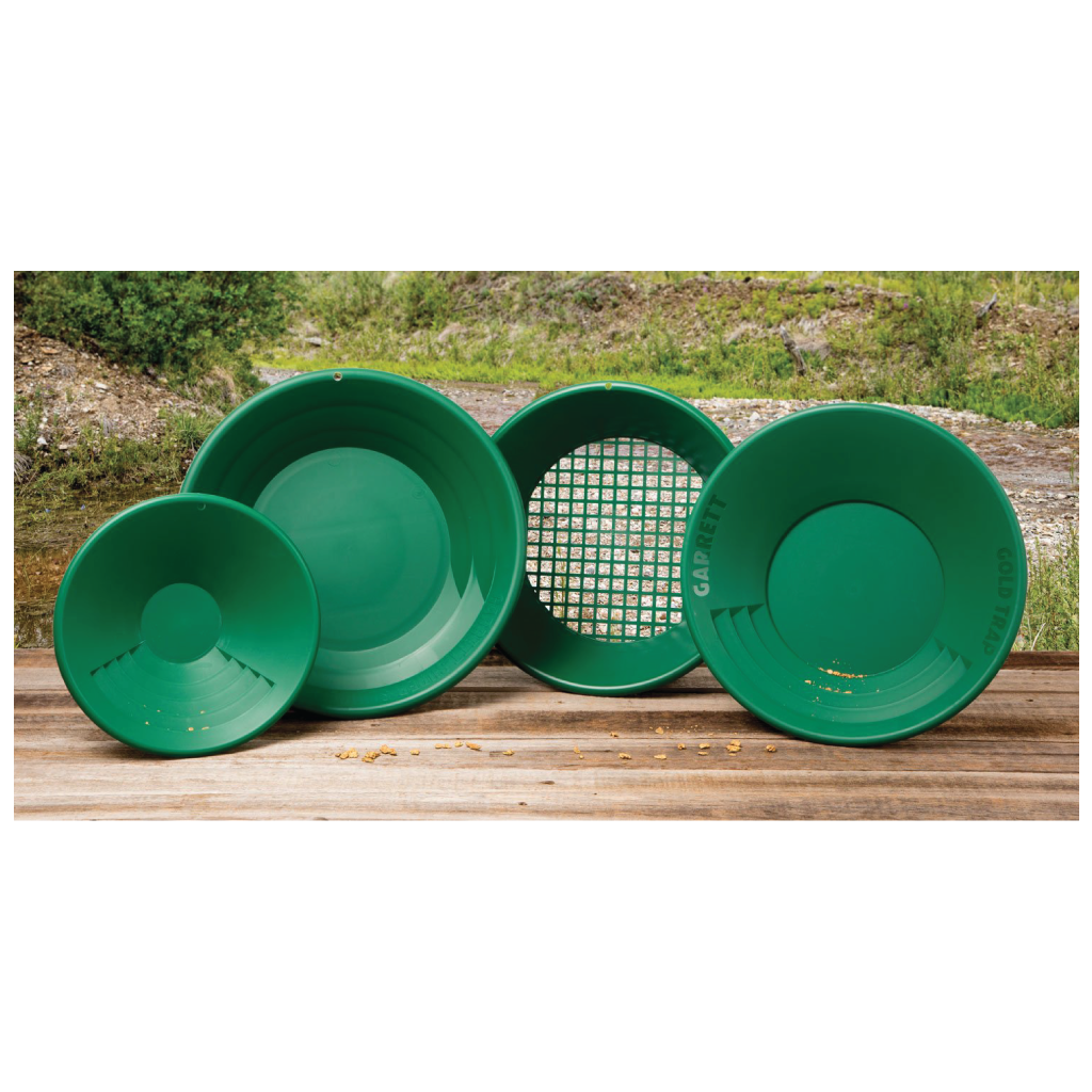 Garrett Acentric Deluxe Gold Pan Kit - Gold Mining, Adult Unisex, Green